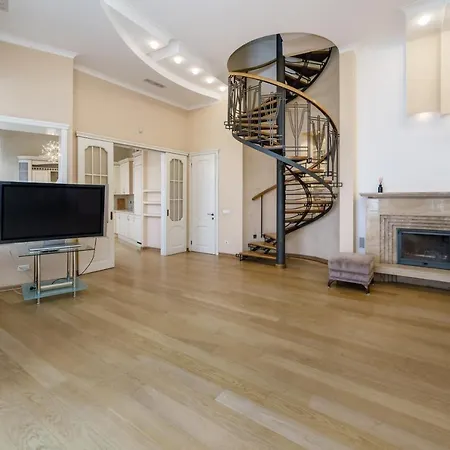 דירה Katerynyska 2 Level With Sauna *