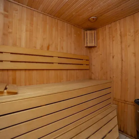Katerynyska 2 Level With Sauna Odesa