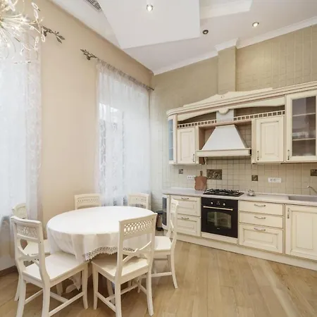 דירה Katerynyska 2 Level With Sauna *